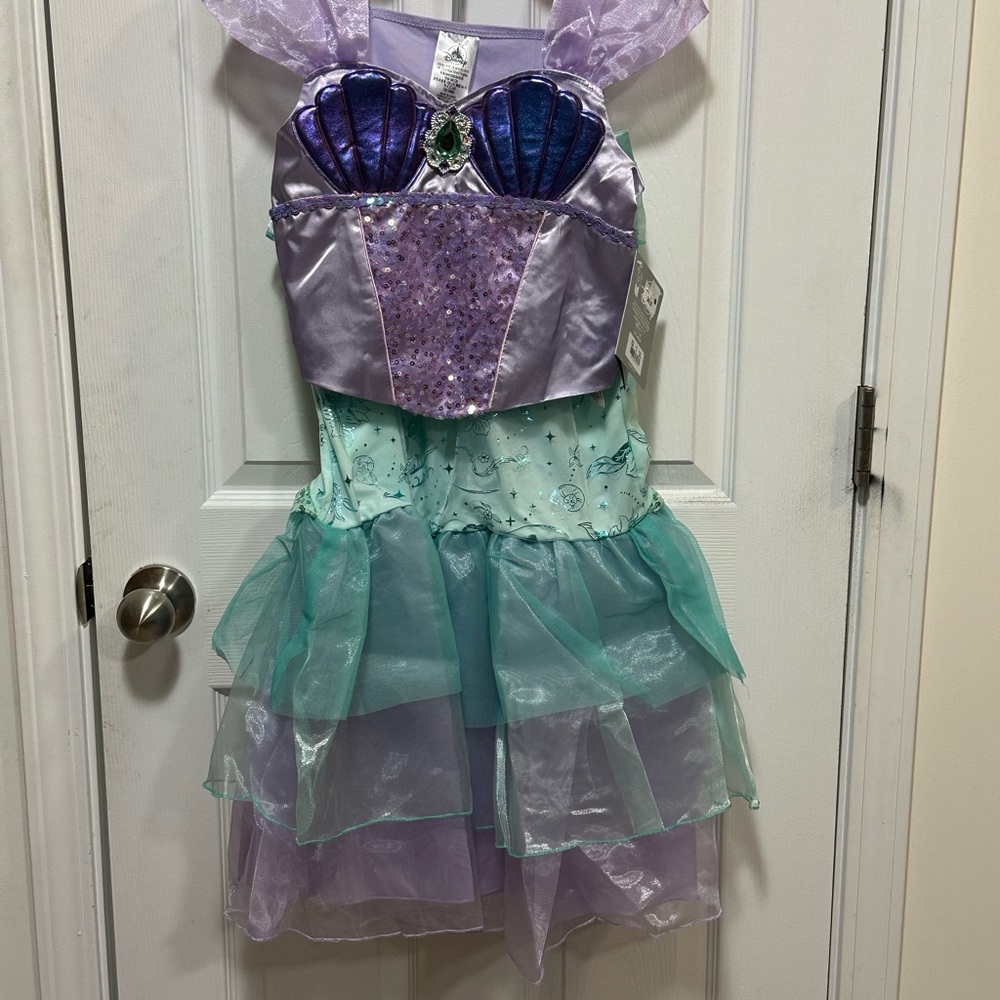 NWT Disney Ariel Mermaid girls Princess Kids Costume - Purple and Green sz 9/10
